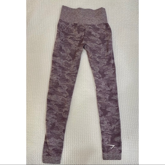 Gymshark Pants - Gymshark Camo Seamless Leggings